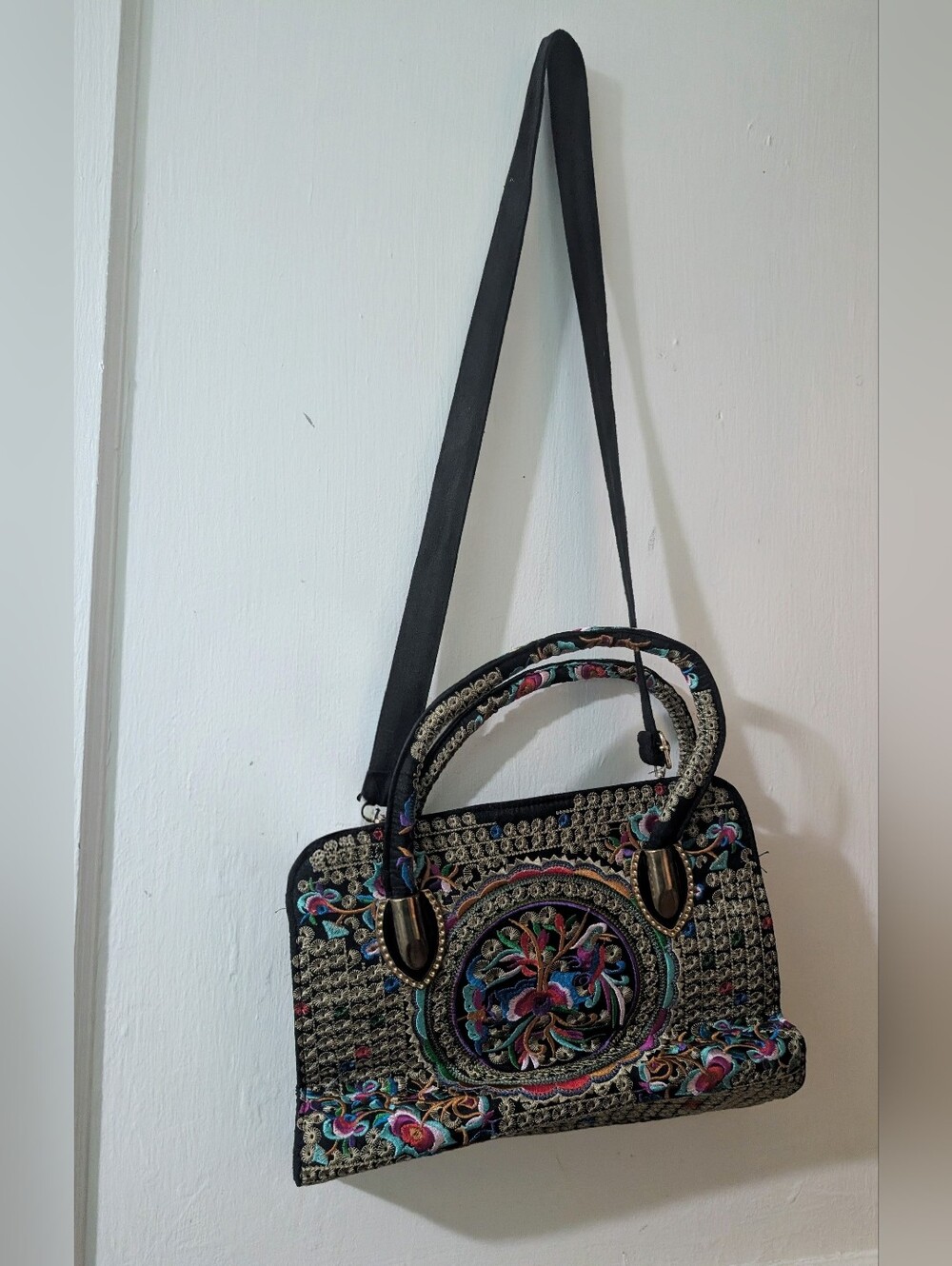 SHEIN Black Multicolor Embroidered Crossbody Bag - Picture 5 of 5
